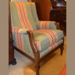 SILLON MILAN TAPIZADO EN NOGAL 50 (KEMPSY) (SÓLO RECOGIDA EN TIENDA)