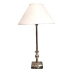 LAMPARA COPITA ANFORA BASE RECTANGULAR ESC.0053803