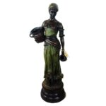 BRONCE MUJER CON CANTARO