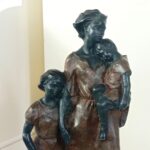 ESCULTURA TERNURA - Imagen 2