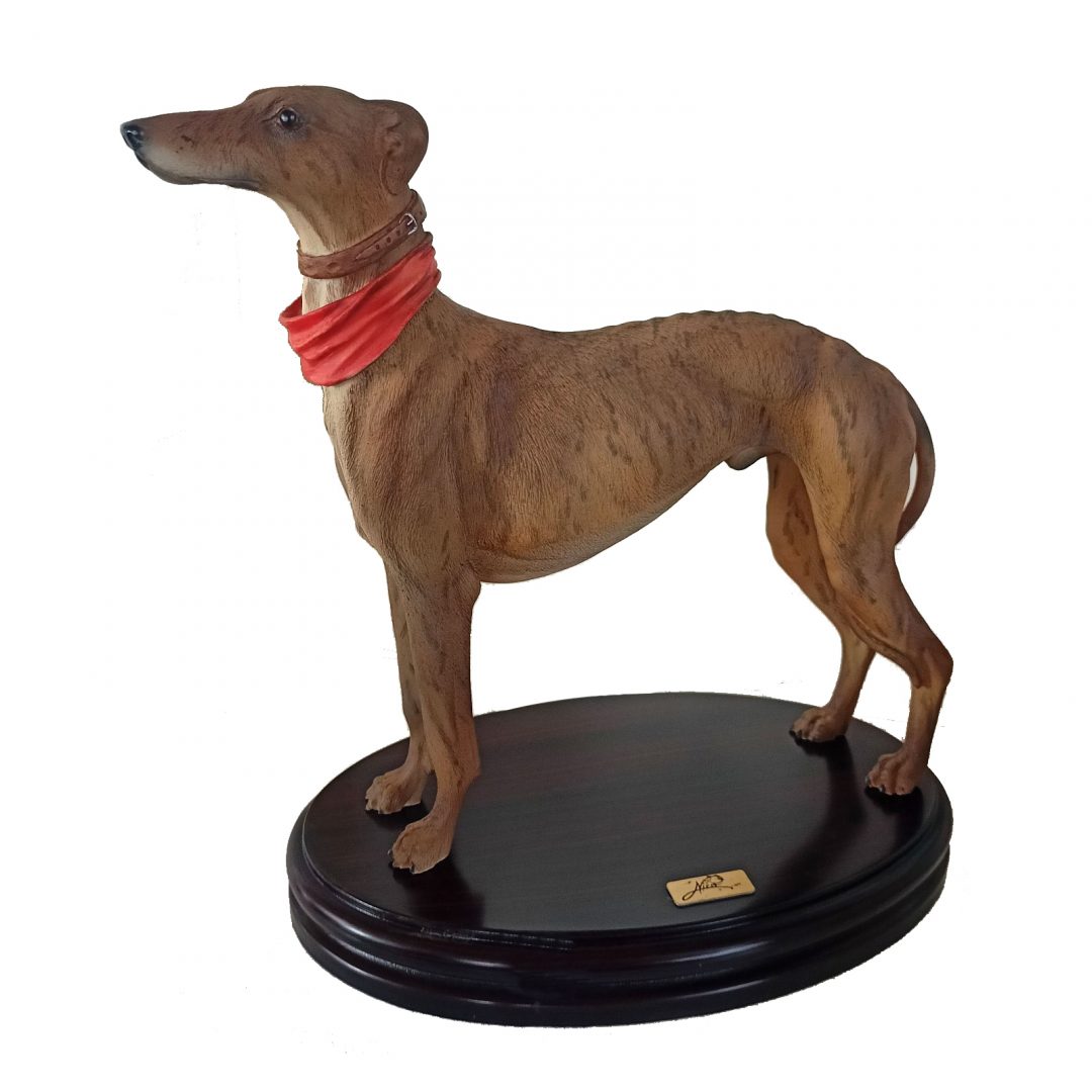 1010710-2.jpg FIGURA PERRO GALGO CON PEANA - Imagen 1