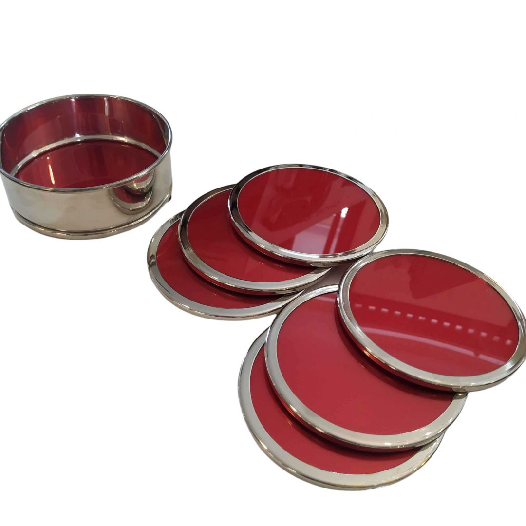 1013962.jpg JUEGO SEIS POSAVASOS CON POSABOTELLAS LISO ROJO - Imagen 1