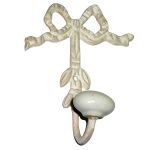 PERCHA DE 1 LAZO ESTILIZADO BLANCO 0227092