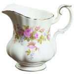 ROYAL ALBERT MOSS ROSE LECHERA