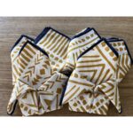 SET 6 SERVILLETAS INDIA MOSTAZA REMALLADO AZUL