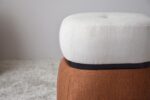 PUFF CUADRADO BEIGE Y TEJA - Imagen 5
